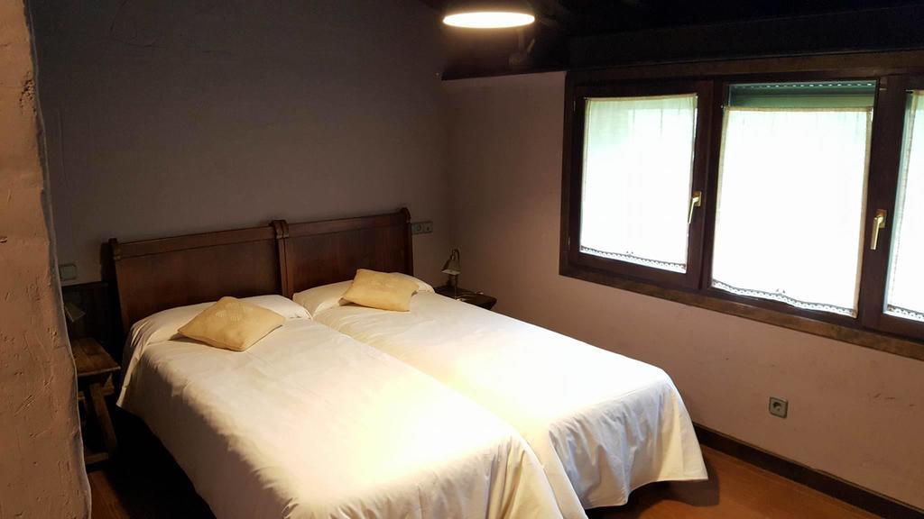 Hostal Itzalargikoborda إليزوندو المظهر الخارجي الصورة